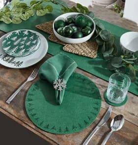  Festive Feeling Christmas Felt Place Mat 4 Pack - Green