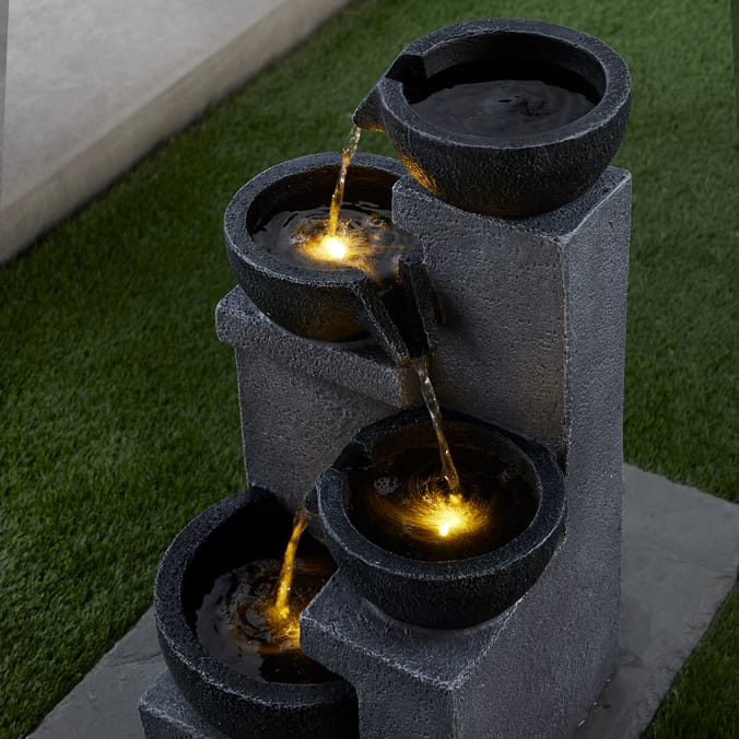 Jardin LED Cascading Jug Water Feature