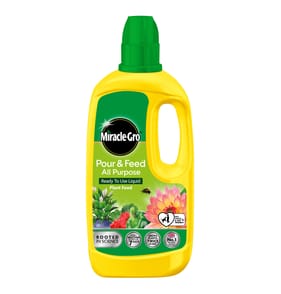 Miracle-Gro Pour & Feed All Purpose Ready to Use Liquid Plant Food 1l