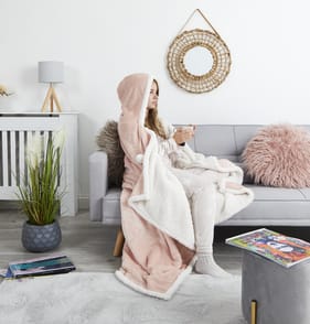 Home Collections Hooded Snuggle Blanket - Pink