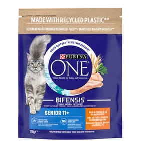 Purina One 11+ Chicken Dry Cat Food 750g