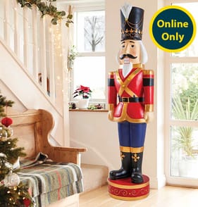 Festive Feeling 1.6m Light-Up Giant Nutcracker