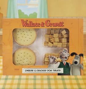 Wallace & Gromit Cheese & Cracker Dog Treats 135g