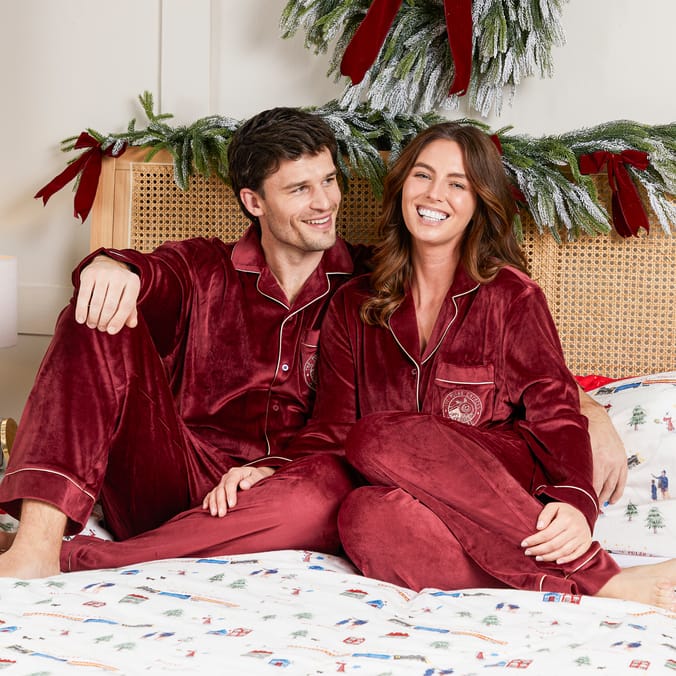 Burgundy Polar Express Ladies Pyjamas