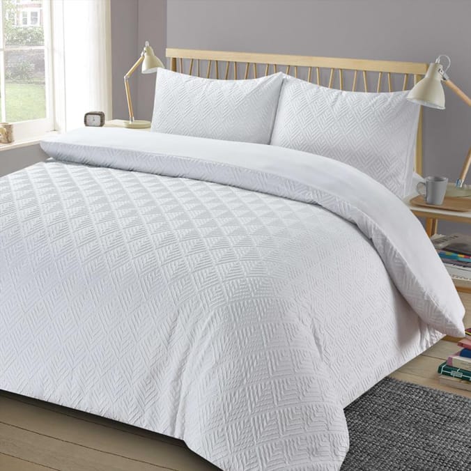 Home Collections Embossed Duvet Set