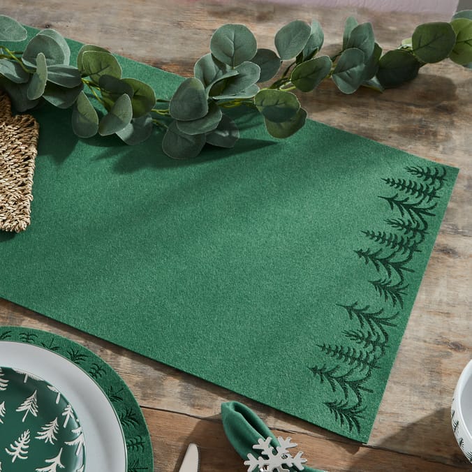 Nordic Spirit Felt Table Runner - Green