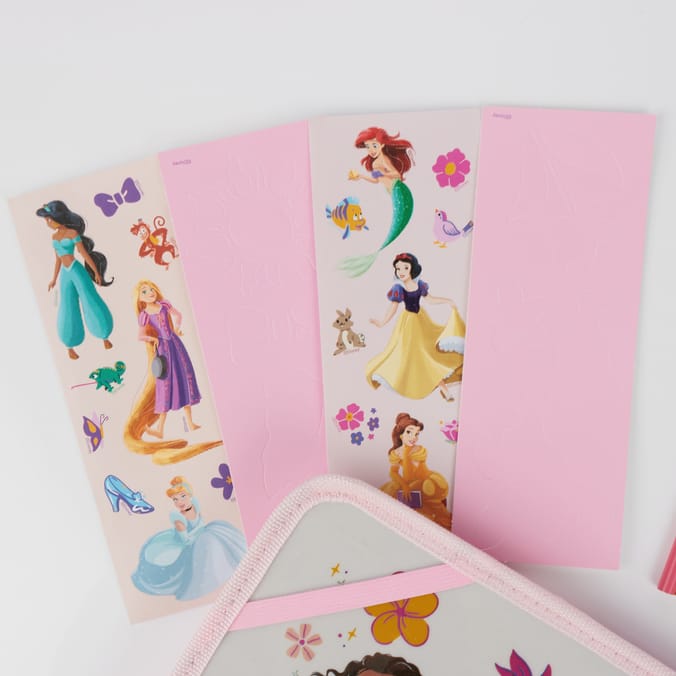 Disney Princess Colouring Travel Set