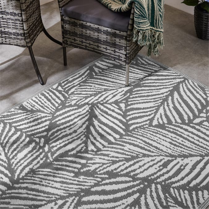 The Outdoor Living Collection Garden Rug 120 x 180cm - Grey Leaf