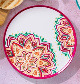 The Outdoor Edit Travellers Bazaar Plates 4 Pack