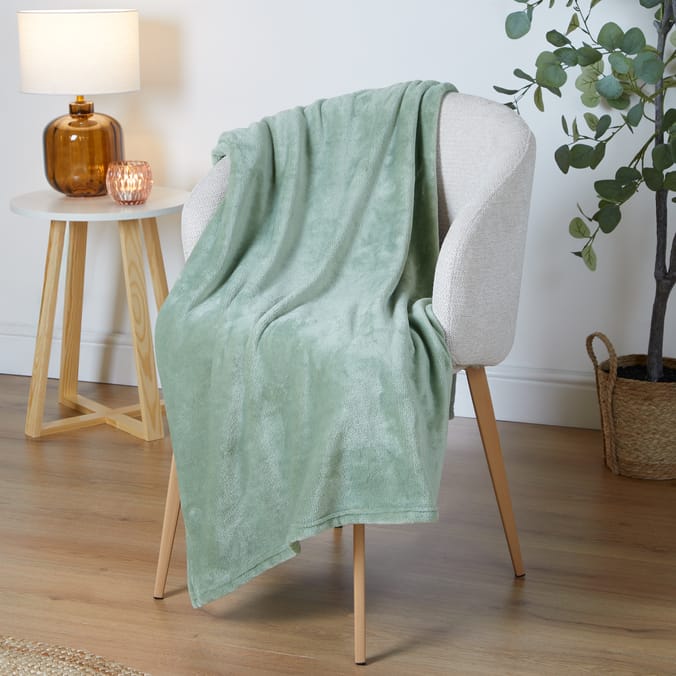Home Collections Ultra Soft Throw - Sage