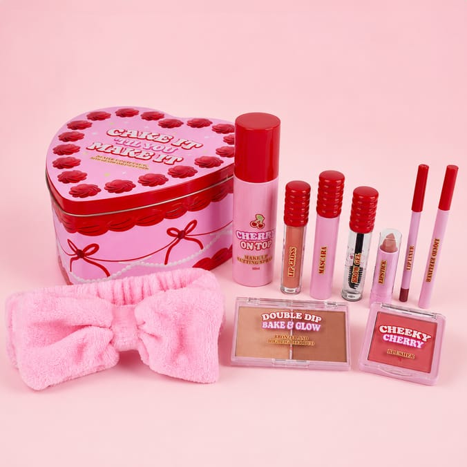 Cake It Till You Make It Make Up Set