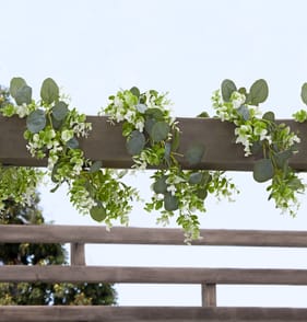 Jardin Artificial Eucalyptus 180cm Garland - White