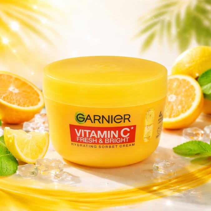 Garnier Vitamin C Fresh & Bright Hydrating Sorbet Cream 85ml