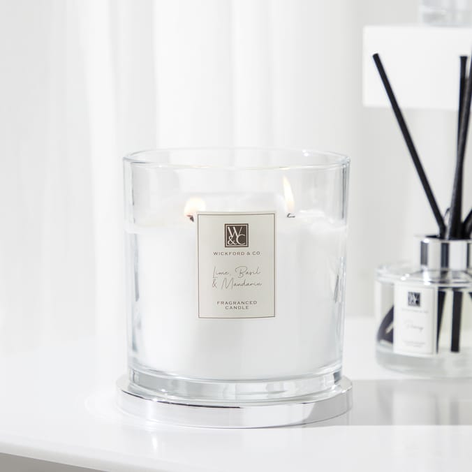 Wickford & Co Premium Fragranced Candle - Lime Basil & Mandarin