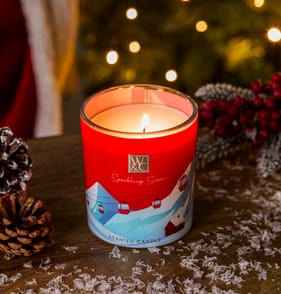  Wickford & Co Apres Ski Scented Candle 200g - Sparkling Snow