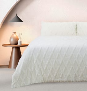 The Winter Warmer Collection Tufted Diamond Duvet Set