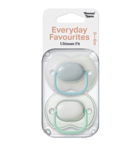 Tommee Tippee Everyday Favourites Ultimate Fit 0-6 Months - White