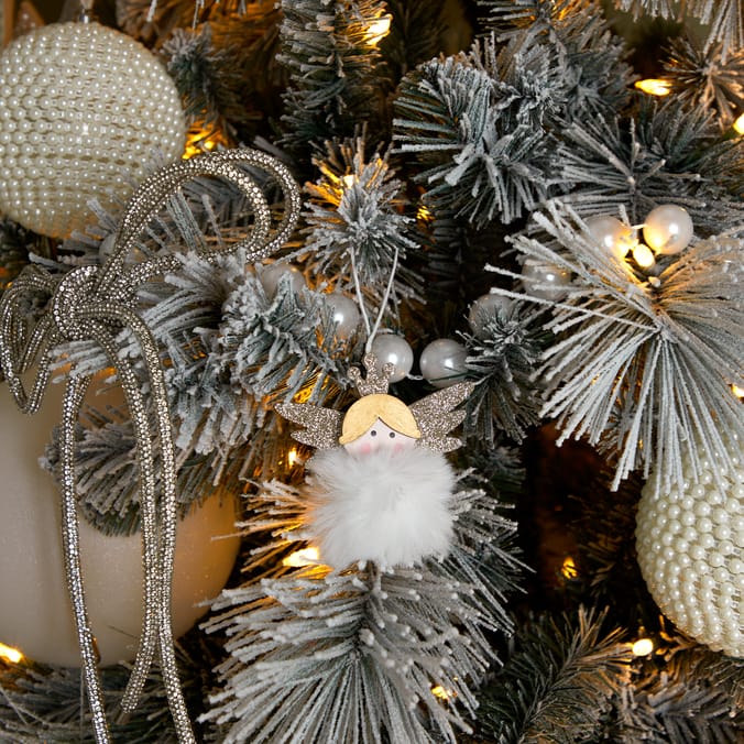 Winter's Tale Christmas Baubles 15 Pack