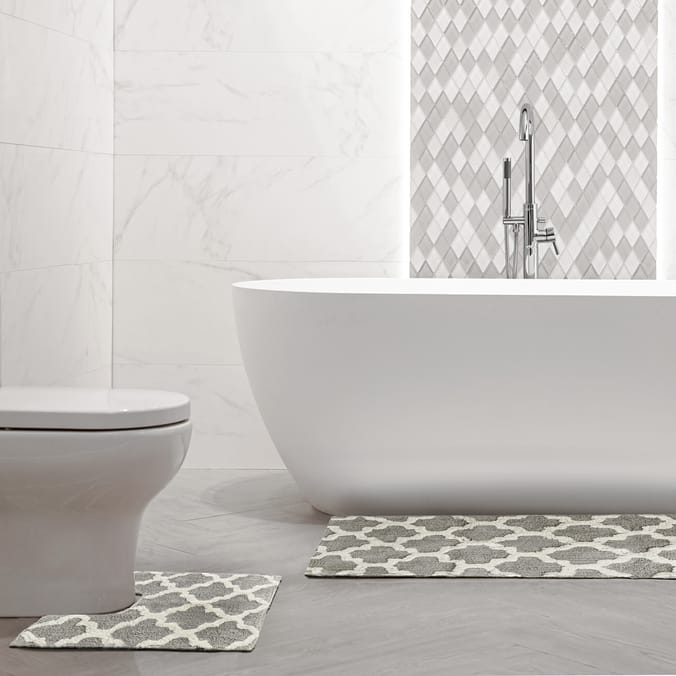 Home Collections 2 Piece Diamond Textured Bath Mat Set