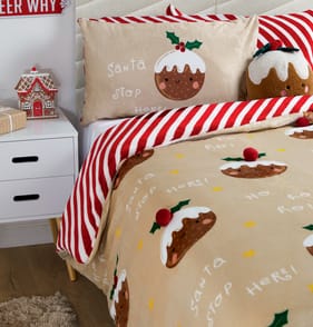 Sleigh Bells Pudding Pompom Duvet Set