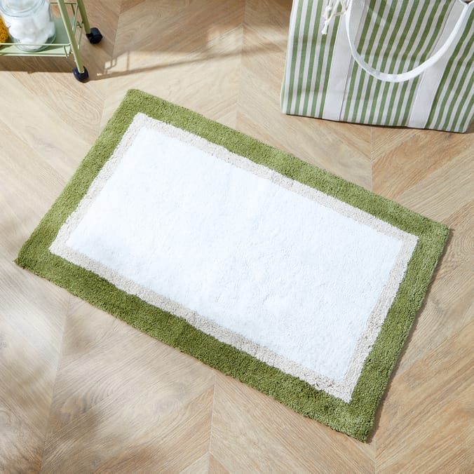 Tufted Boarder Bath Mat