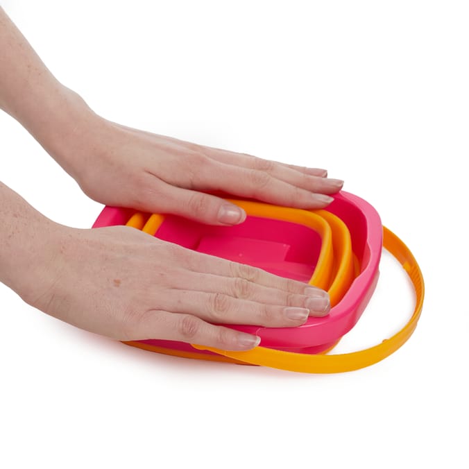 Sun 'N' Fun Collapsible Beach Bucket