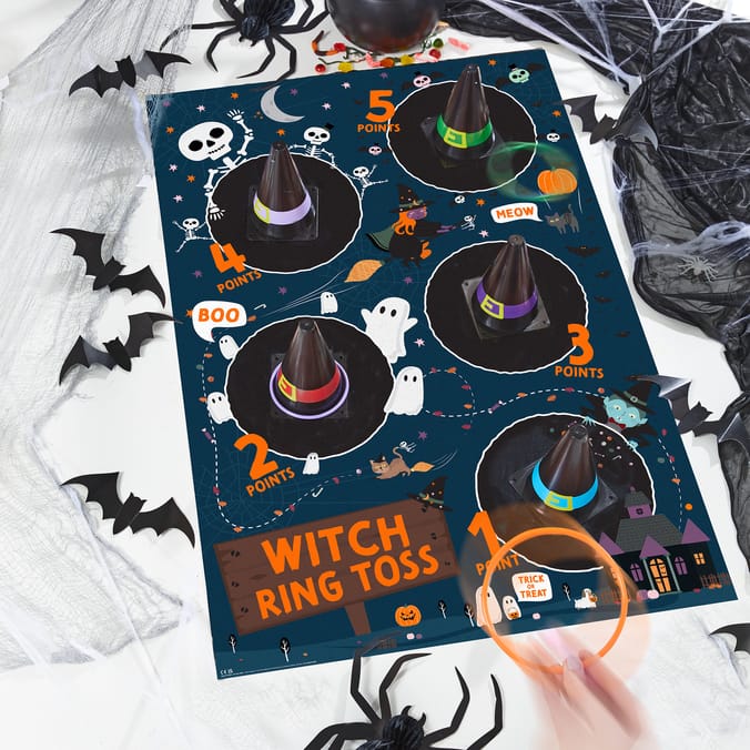 Hallow Scream Witch Ring Toss