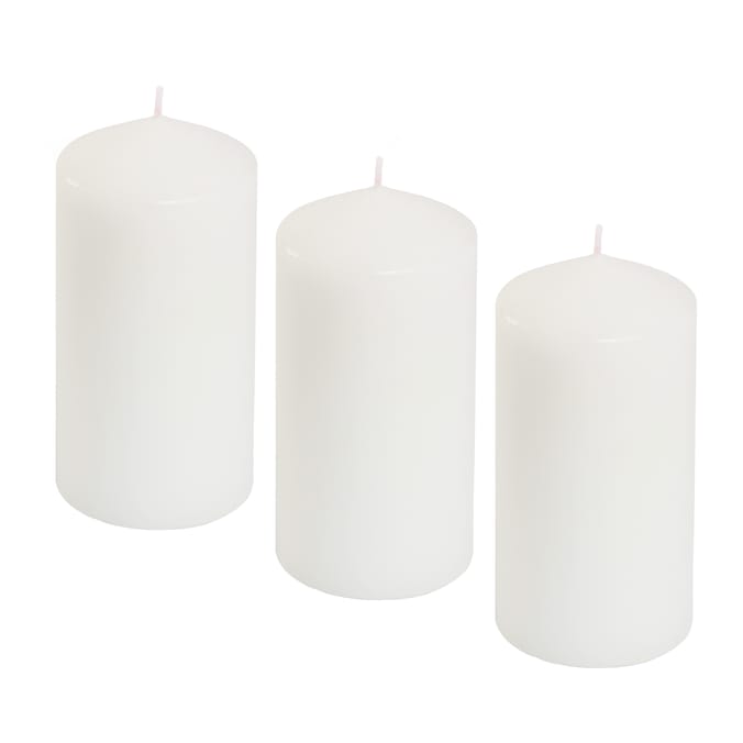 Wickford & Co Scented Small Pillar Candle - Clean Linen x3