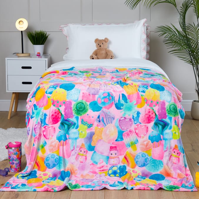 The Lifestyle Edit Squishy Super Soft Throw
