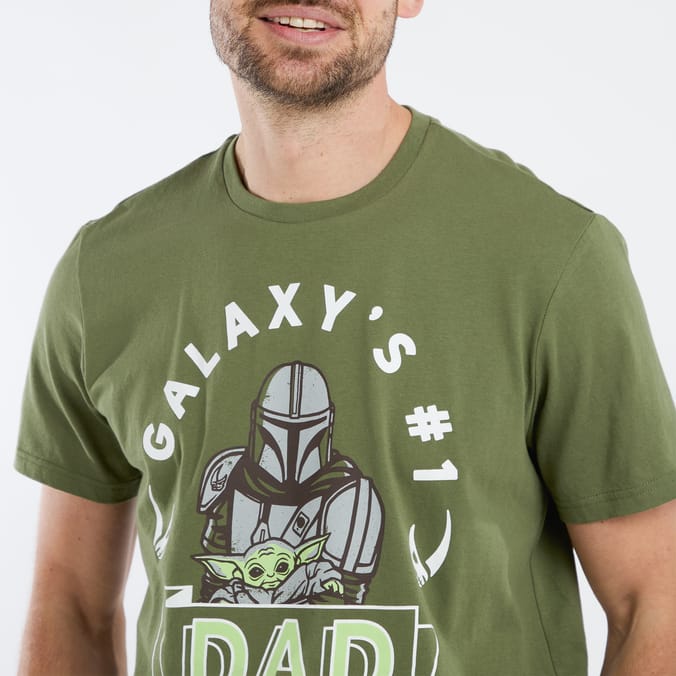 Star Wars Mens Mandalorian Pyjamas