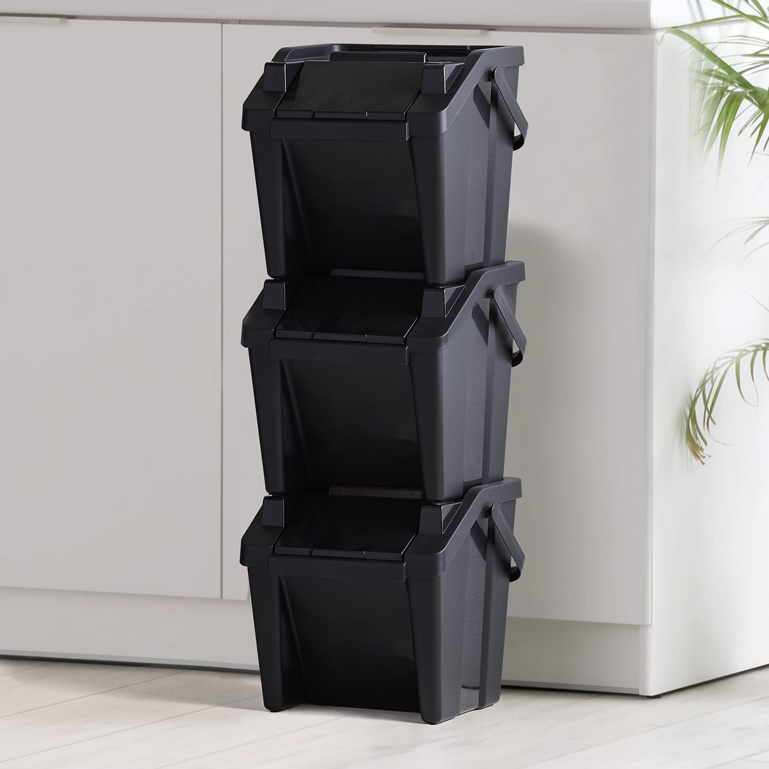 Utility Stackable Recycling Moda Bin 30L | Home Bargains