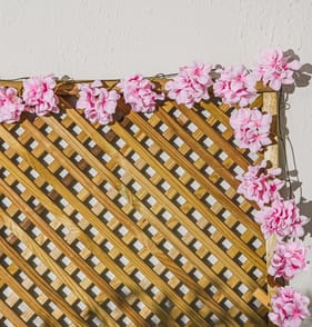 Jardin Artificial Flower Garland  - Pink