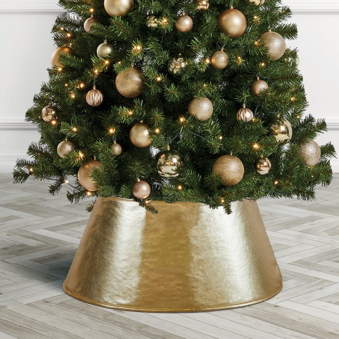 Festive Feeling Christmas Tree Skirt
