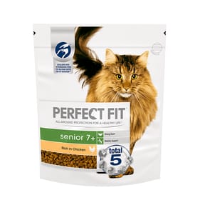 Perfect Fit Adult 7+ Complete Dry Cat Food Rich in Chicken 750g