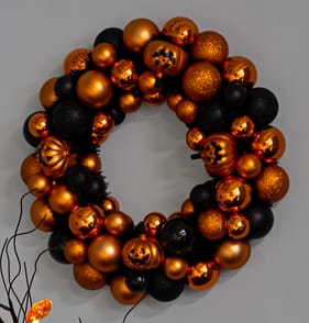 Haunted House Bauble Wreath
