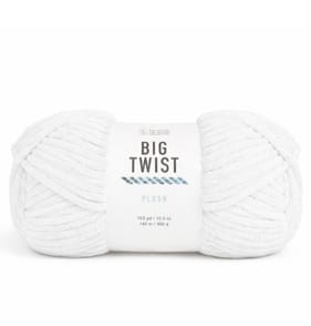 Big Twist Plush Yarn 300g - White