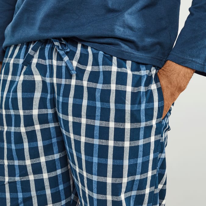 Jeff & Co by Jeff Banks Men's Navy Long Sleeve Top & Long Bottom Pyjama Set