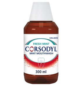 Corsodyl Medicated Antibacterial Mouthwash Fresh Mint 300ml