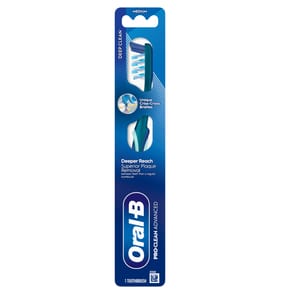 Oral-B Pro-Clean Advanced Manual Toothbrush,Deep Cleaning & Plaque Removal - Medium