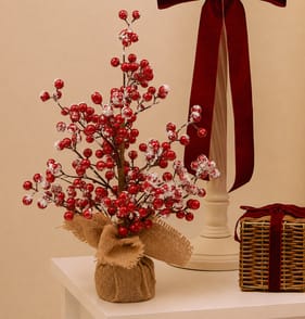 Festive Feeling Red Berry Table Tree