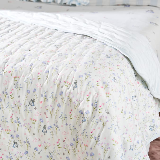 Alice In Wonderland Throw