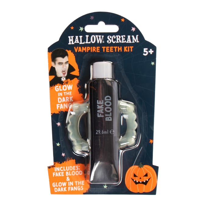 Hallow Scream Vampire Teeth Kit