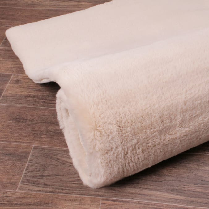 Luxe Plain Faux Fur Rug Natural Home Bargains