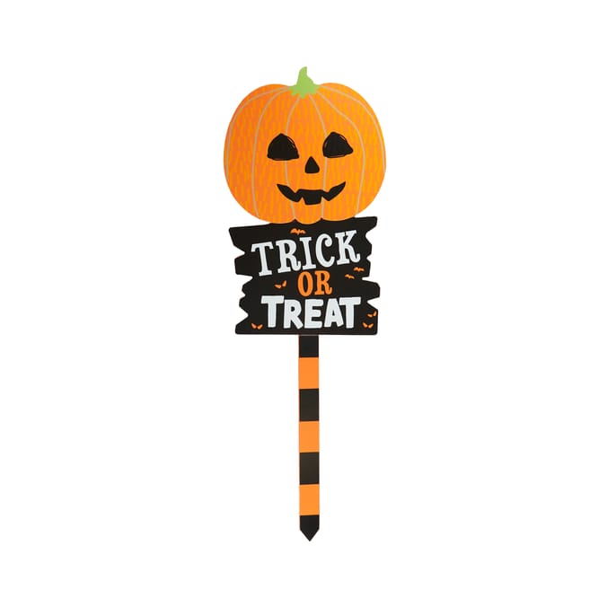 Hallow Scream Wooden Stake - Pumpkin