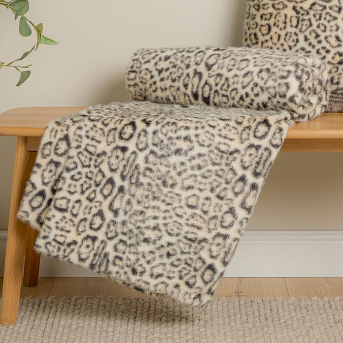 The Winter Warmer Leopard Throw