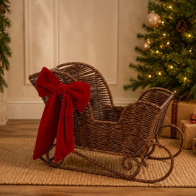 Festive Feeling Alpine Rattan Christmas Sleigh Decoration