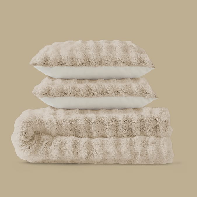  The Winter Warmer Collection Brushed Faux Fur Duvet Set