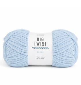 Big Twist Plush Yarn 300g - Pastel Blue