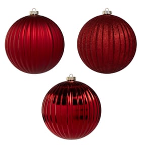 Winter Charm 17cm Baubles 3 Pack - Red