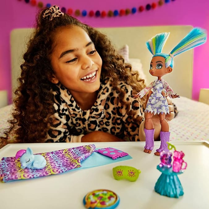 Cave Club Wild About Sleepovers With Tella